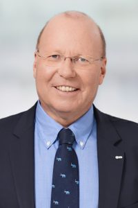„Patienten mit Diabetes sollten auch immer auf ihre Nieren achten“, rät Professor Dr. med. Dieter Bach, Vorstandsvorsitzender des KfH Kuratorium für Dialyse und Nierentransplantation e. V. Foto: KfH