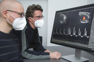 Victor Badillo Lisakowski (li.) und Dr. Michael Radke (re.) aus der AG „Neuromuskuläre und kardiovaskuläre Zellbiologie“ von Professor Michael Gotthardt. Foto: M. Gotthardt / MDC