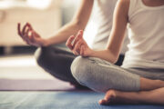 Harninkontinenz: Beckenboden-Übungen bei betroffenen Frauen fast genau so wirksam wie Yoga