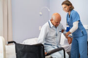 Geriatrische Oberschenkelhalsfraktur: Liposomales Bupivacain wohl ohne Vorteil
