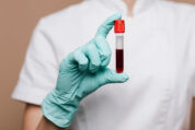 Experimenteller Bluttest sagt Risiko für COPD und andere schwere Atemwegserkrankungen voraus
