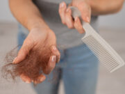 Krebstherapie: Neue Option zur Behandlung von dauerhaftem Haarverlust