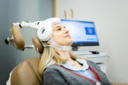 Schizophrenie: Transkranielle Magnetstimulation lindert auditorische Halluzinationen