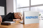 Wechseljahre: Jede dritte Frau fühlt sich im Job beeinträchtigt
