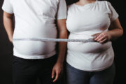 Übergewicht treibt Diabetes bei Frauen und Männern unterschiedlich an